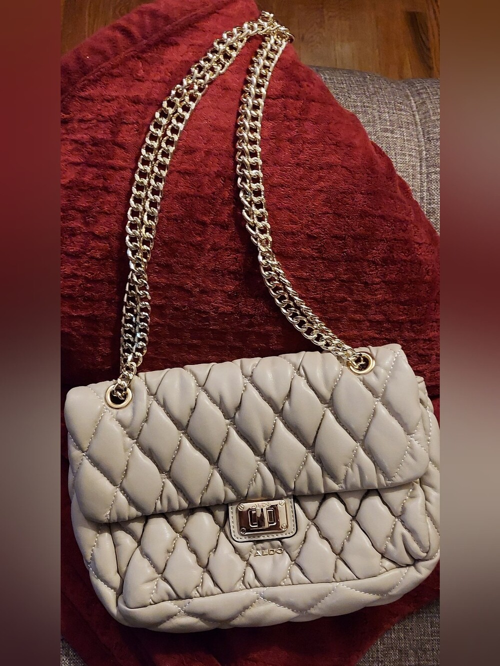 Aldo Cream Quilted Shoulder Bag with Gold Chain Strap